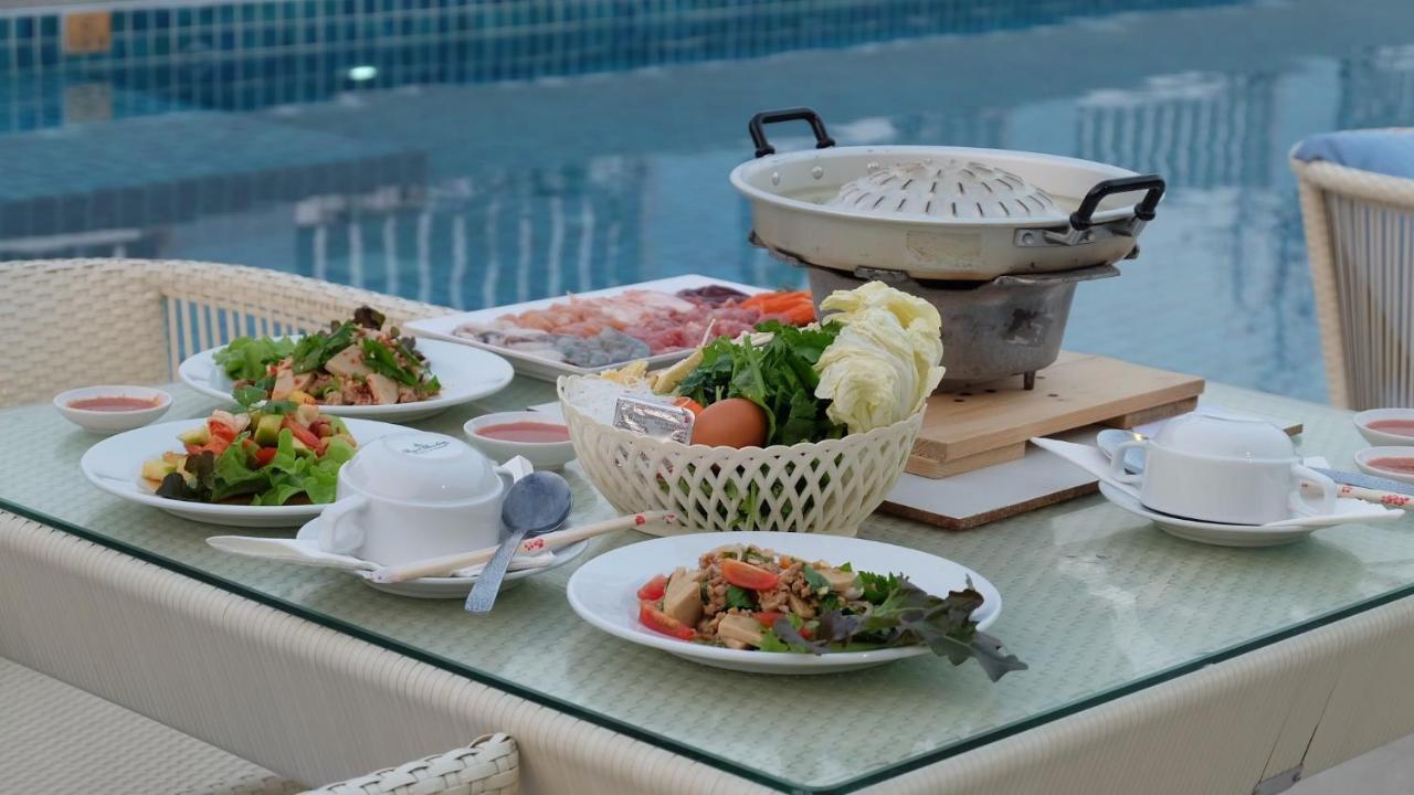 The Rock Hua Hin Beachfront Spa Resort Eksteriør bilde